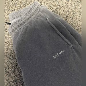 URBAN OUTFITTERS SWEATPANTS